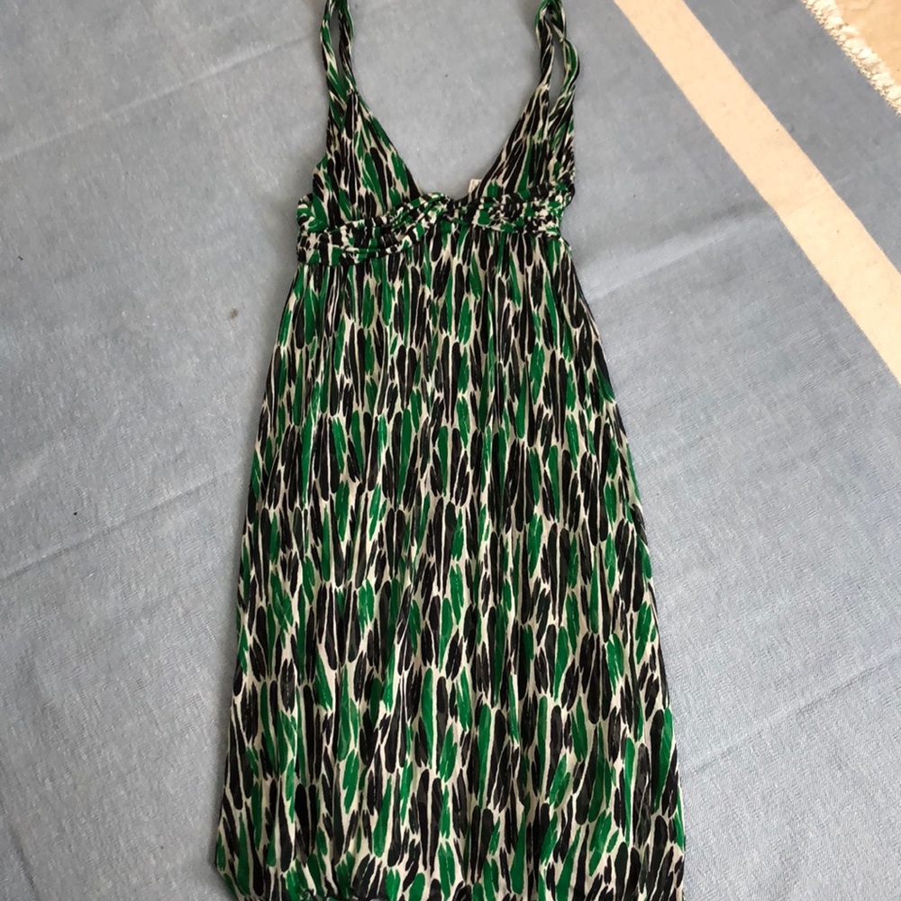 DVF Silk Dress size 2 Green and Black